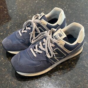 New Balance 574 Men's Navy Blue and Gray Sneakers